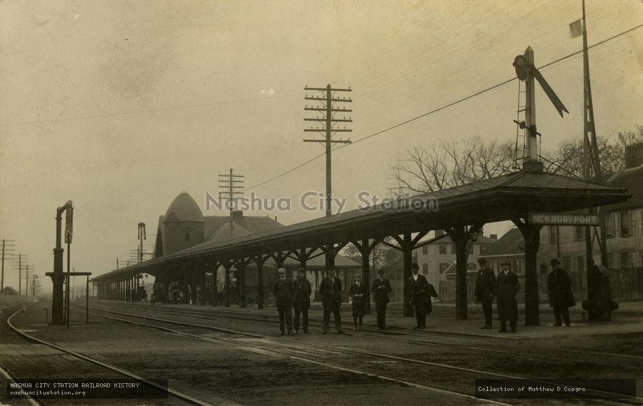 Postcard: Newburyport station